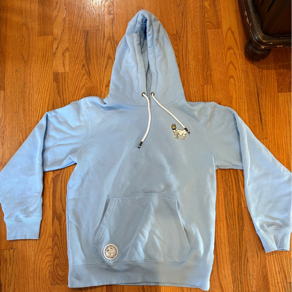 GOAT USA adult small light blue sweatshirt
